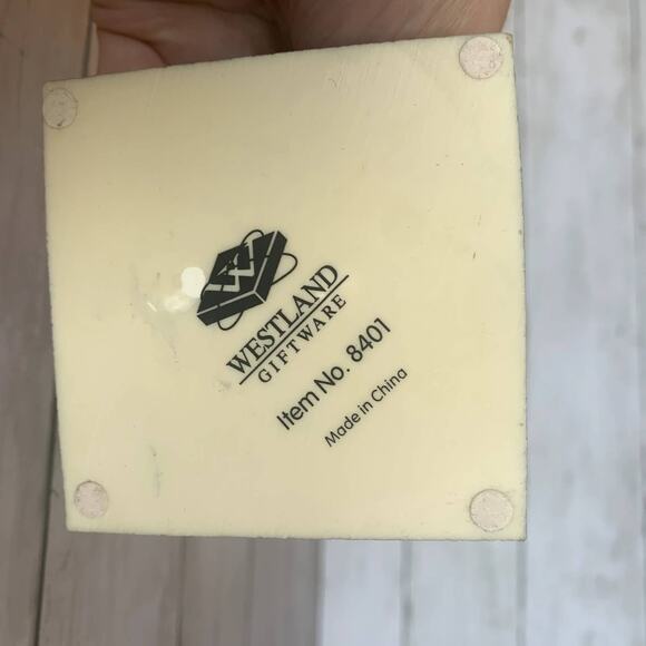 Peanuts Westland Giftware On the Town Item No. 8401 Shopaholic Figurine - Picture 9 of 11